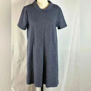 Top it Off Slip on Blue Dress w/front pockets and mermaid design (Size Large)